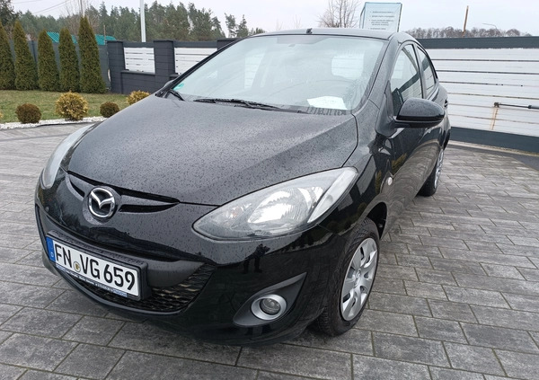 Mazda 2 cena 23900 przebieg: 134000, rok produkcji 2013 z Białobrzegi małe 254